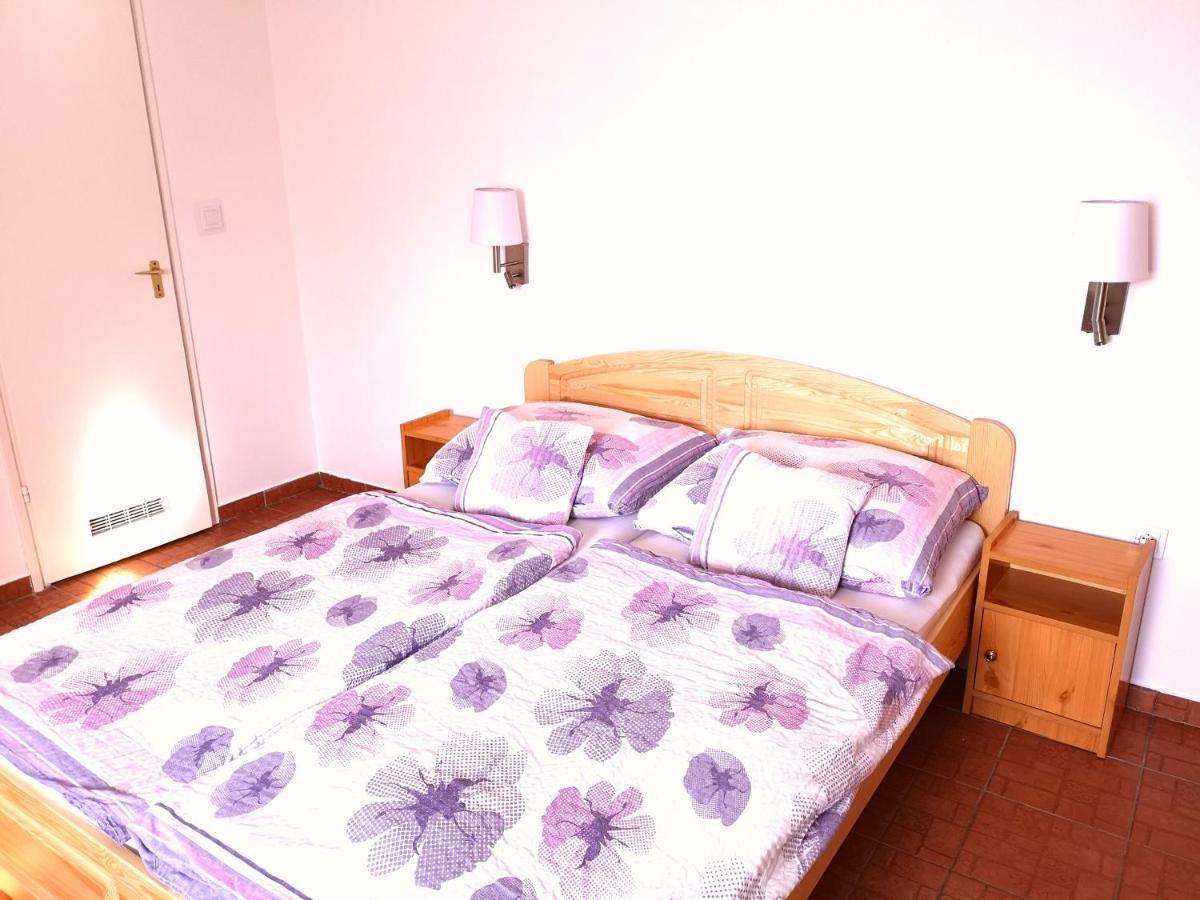 Apartman Kaszás Garden Mosonmagyaróvár Kültér fotó