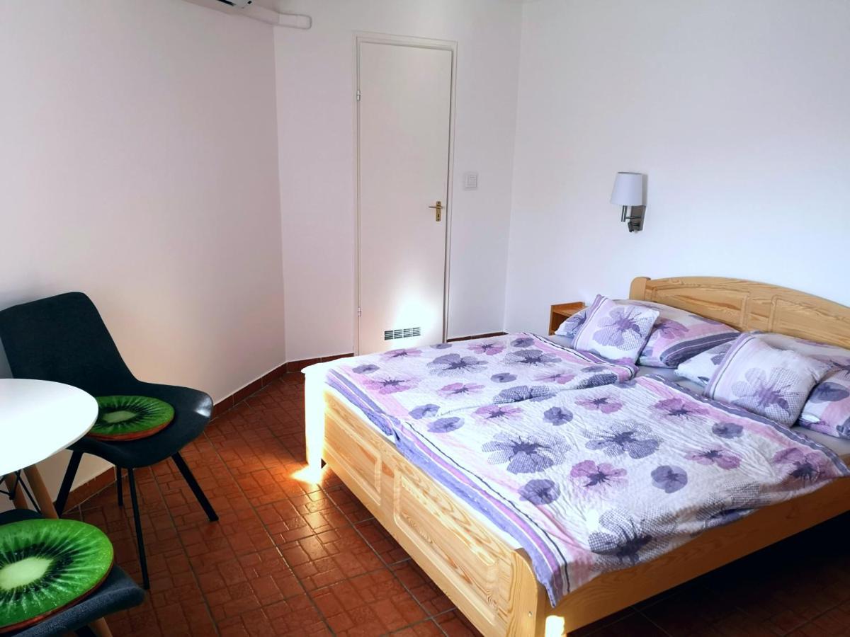 Apartman Kaszás Garden Mosonmagyaróvár Kültér fotó