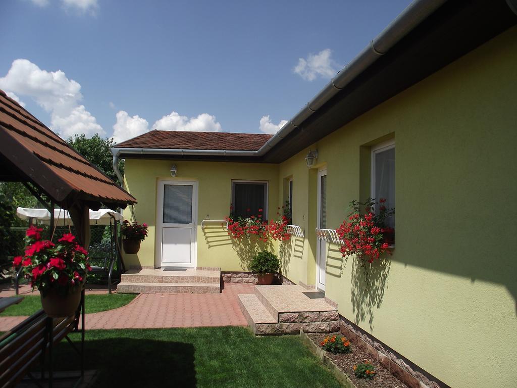 Apartman Kaszás Garden Mosonmagyaróvár Kültér fotó