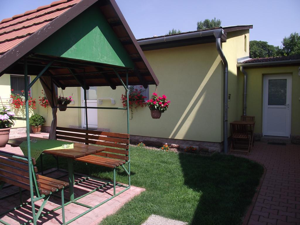 Apartman Kaszás Garden Mosonmagyaróvár Kültér fotó