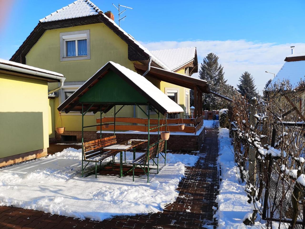 Apartman Kaszás Garden Mosonmagyaróvár Kültér fotó