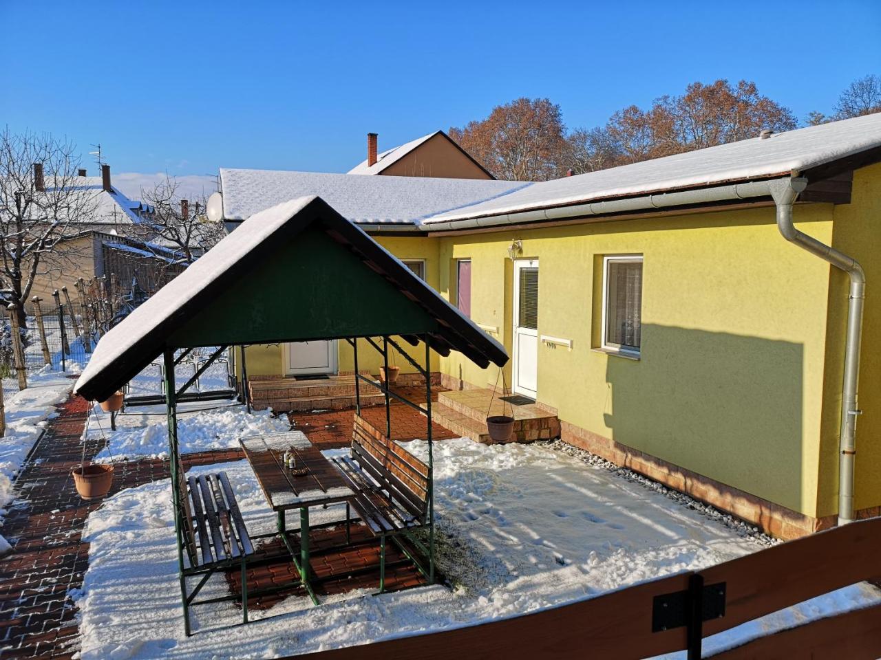 Apartman Kaszás Garden Mosonmagyaróvár Kültér fotó